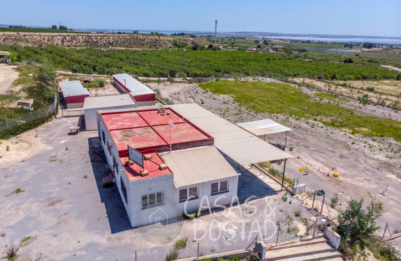 Resale - Country House - Los Montesinos