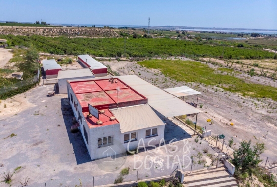 Resale - Country House - Los Montesinos