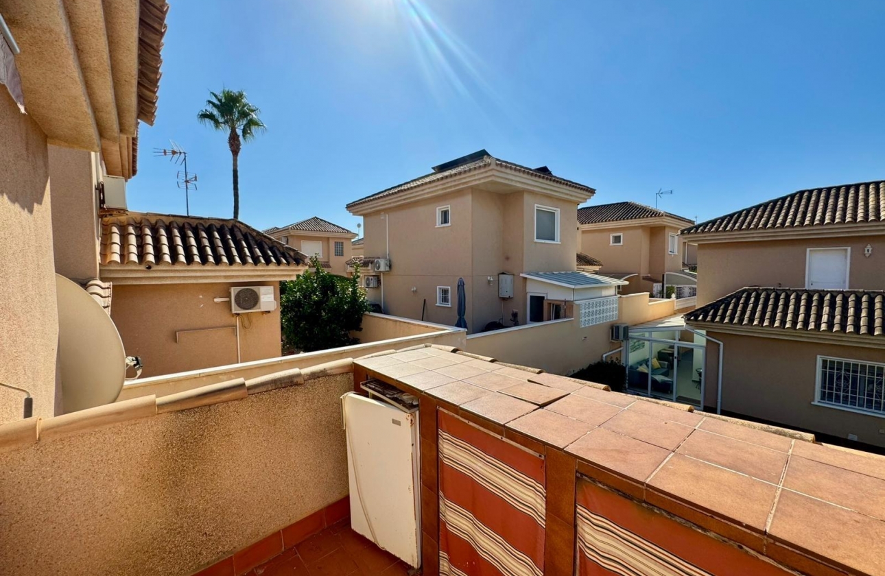 Rynek wtórny - Villa - Torrevieja - Los Altos