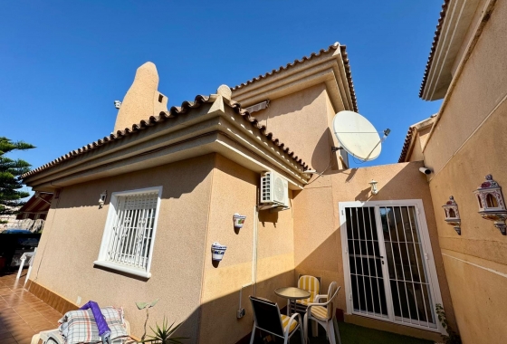 Rynek wtórny - Villa - Torrevieja - Los Altos