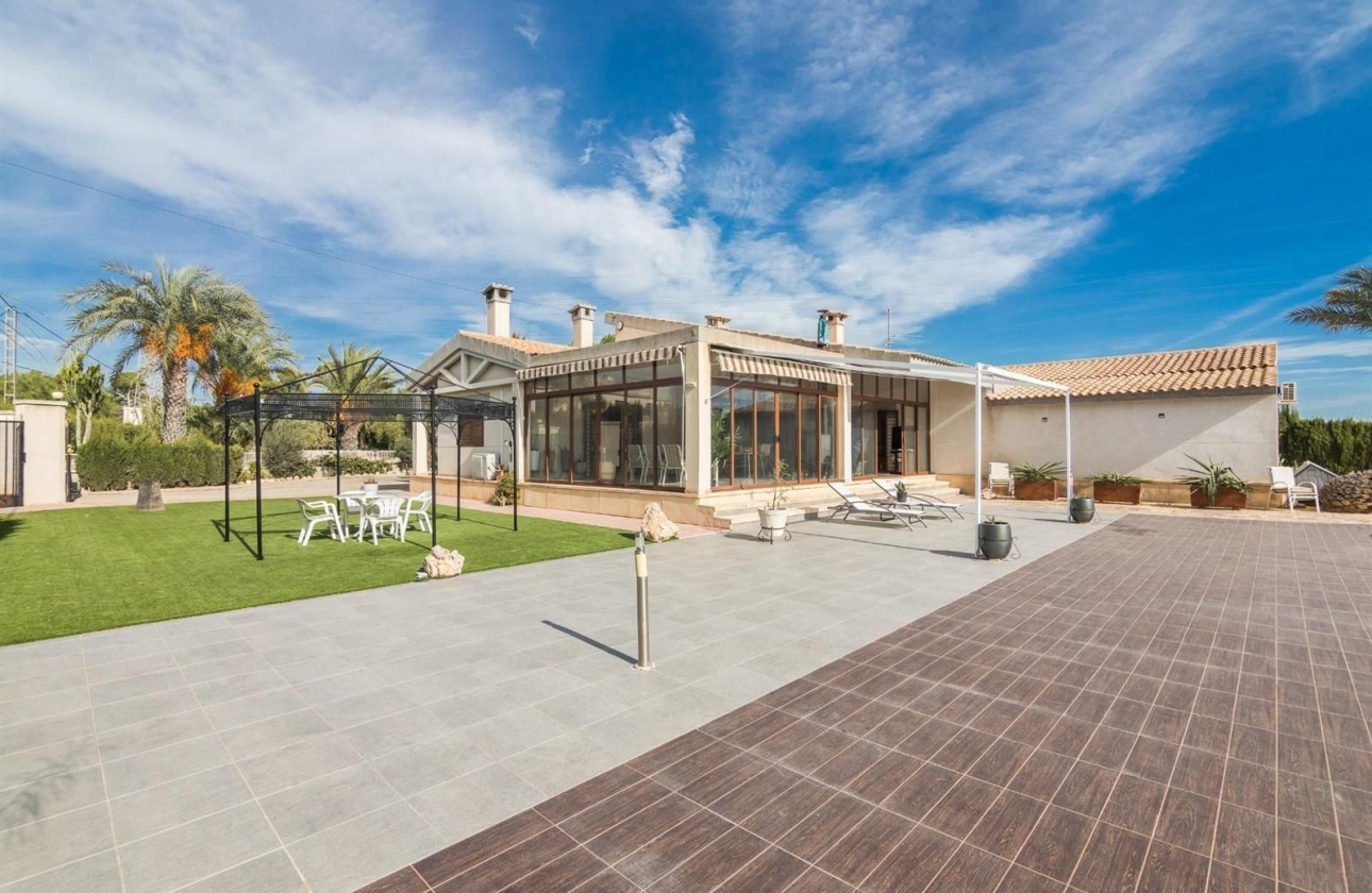 Rynek wtórny - Villa - Elche - Corte Ingles