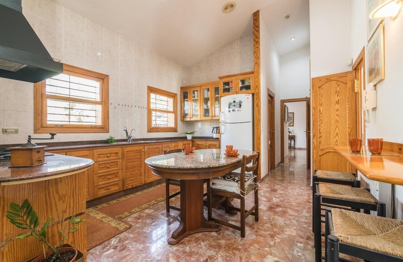 Rynek wtórny - Villa - Elche - Corte Ingles