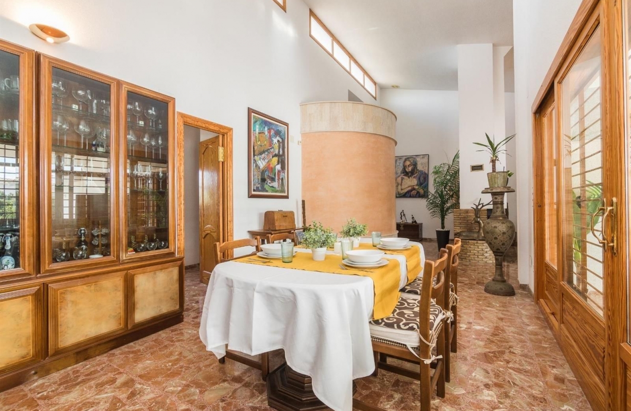 Rynek wtórny - Villa - Elche - Corte Ingles