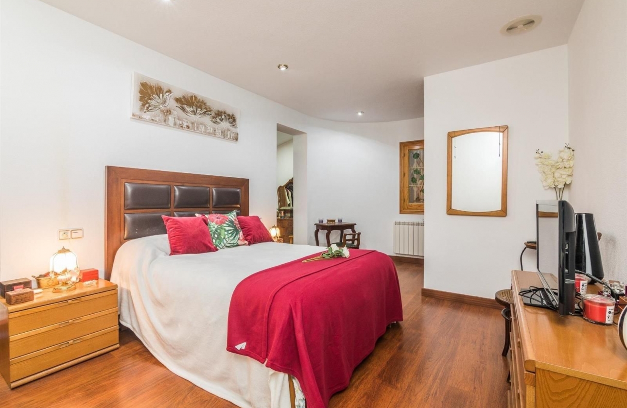 Rynek wtórny - Villa - Elche - Corte Ingles