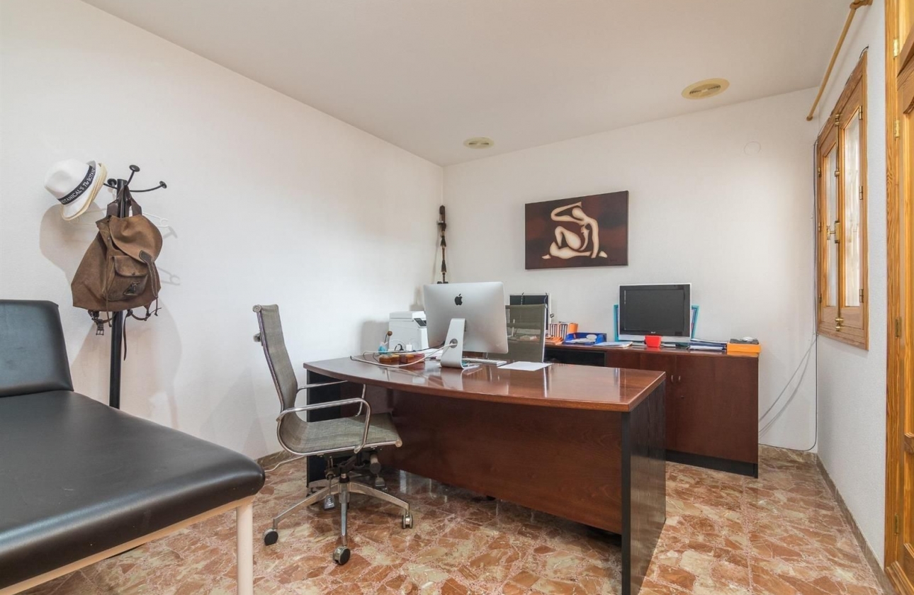 Rynek wtórny - Villa - Elche - Corte Ingles