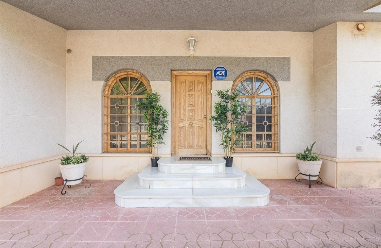 Rynek wtórny - Villa - Elche - Corte Ingles