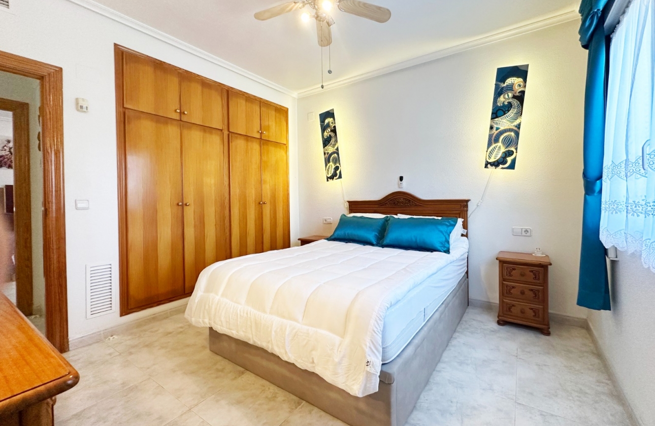 Rynek wtórny - Villa - Orihuela Costa - Playa Flamenca