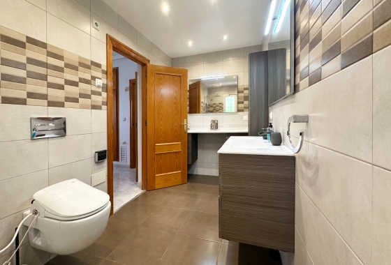 Rynek wtórny - Villa - Orihuela Costa - Playa Flamenca