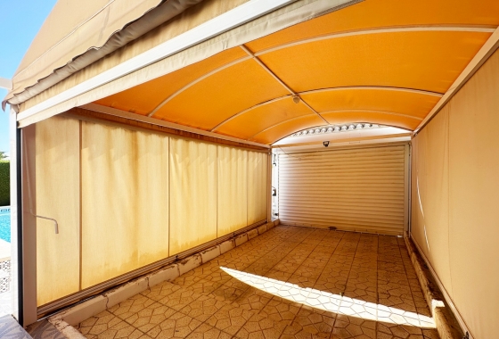 Rynek wtórny - Villa - Orihuela Costa - Playa Flamenca