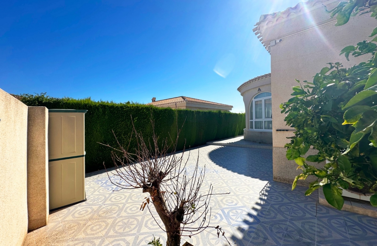 Rynek wtórny - Villa - Orihuela Costa - Playa Flamenca