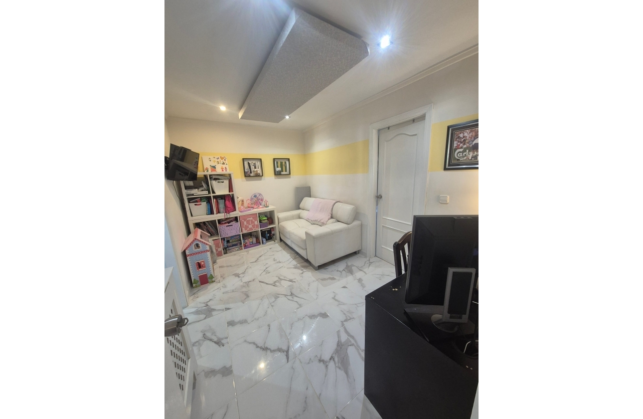 Reventa - Villa - San Miguel de Salinas