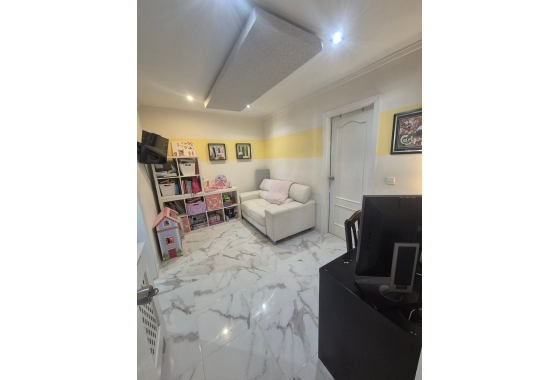 Reventa - Villa - San Miguel de Salinas