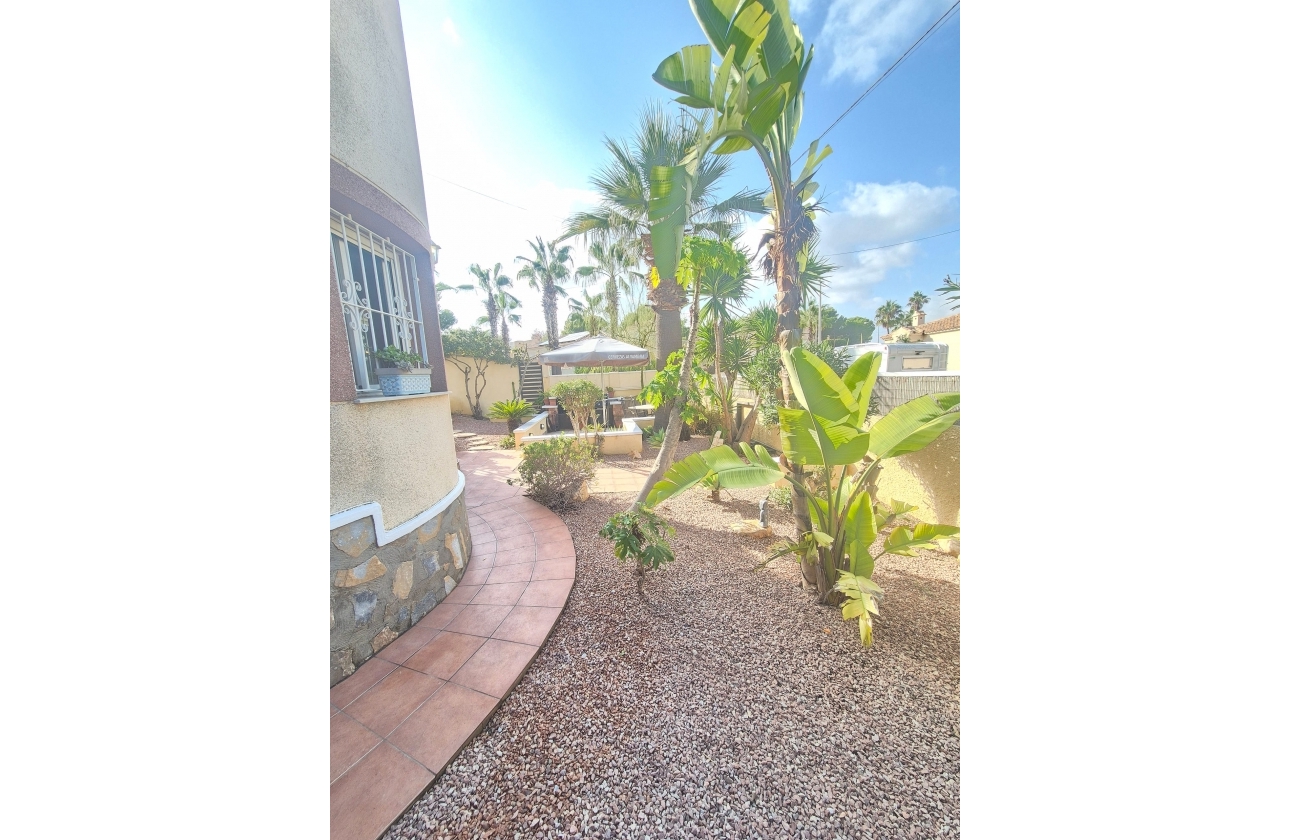 Reventa - Villa - San Miguel de Salinas