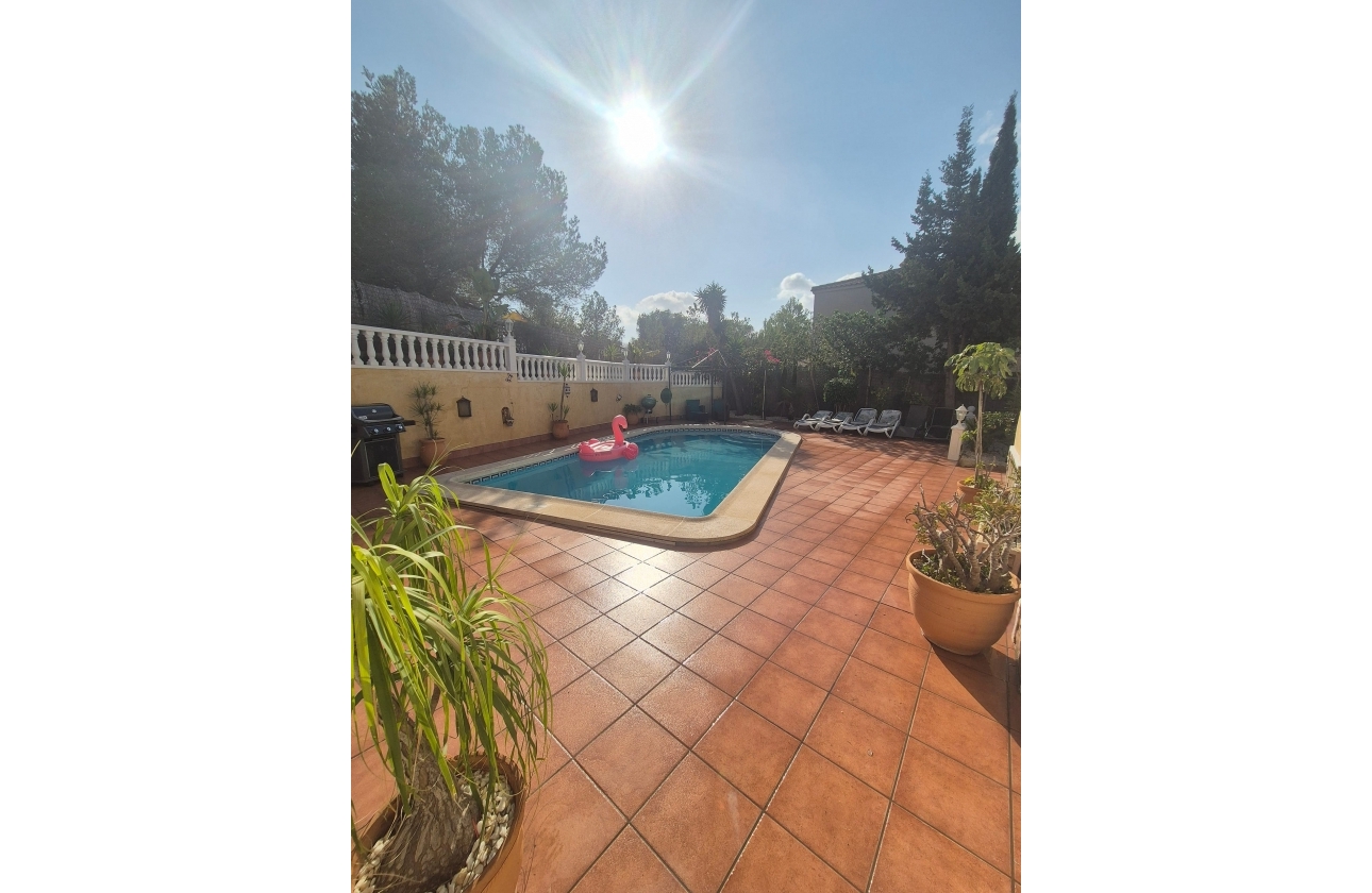 Reventa - Villa - San Miguel de Salinas