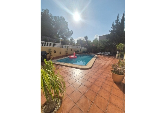 Reventa - Villa - San Miguel de Salinas