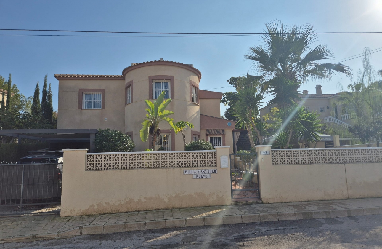 Reventa - Villa - San Miguel de Salinas