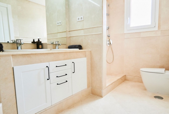 Obra nueva - Apartment - Marbella