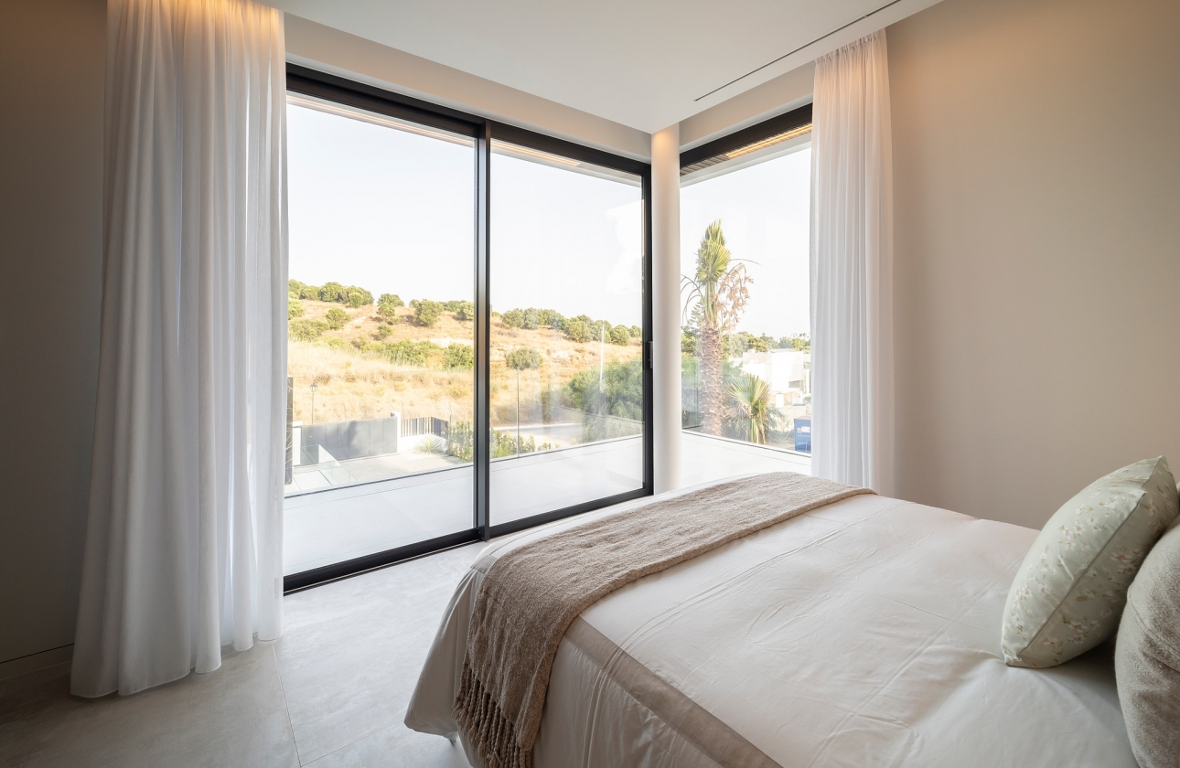 New Build - Villa - Marbella - El Paraíso