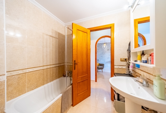 Rynek wtórny - Apartament - Orihuela Costa - Lomas de Cabo Roig