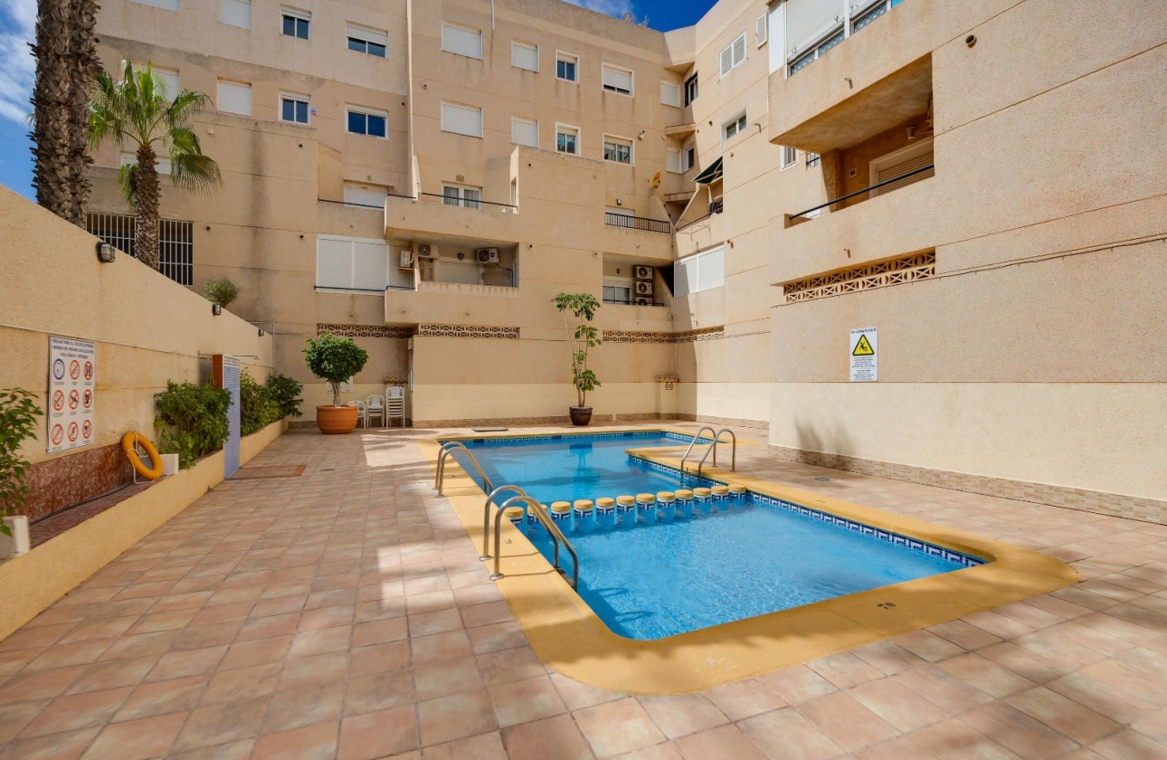 Rynek wtórny - Apartament - Torrevieja - La Mata