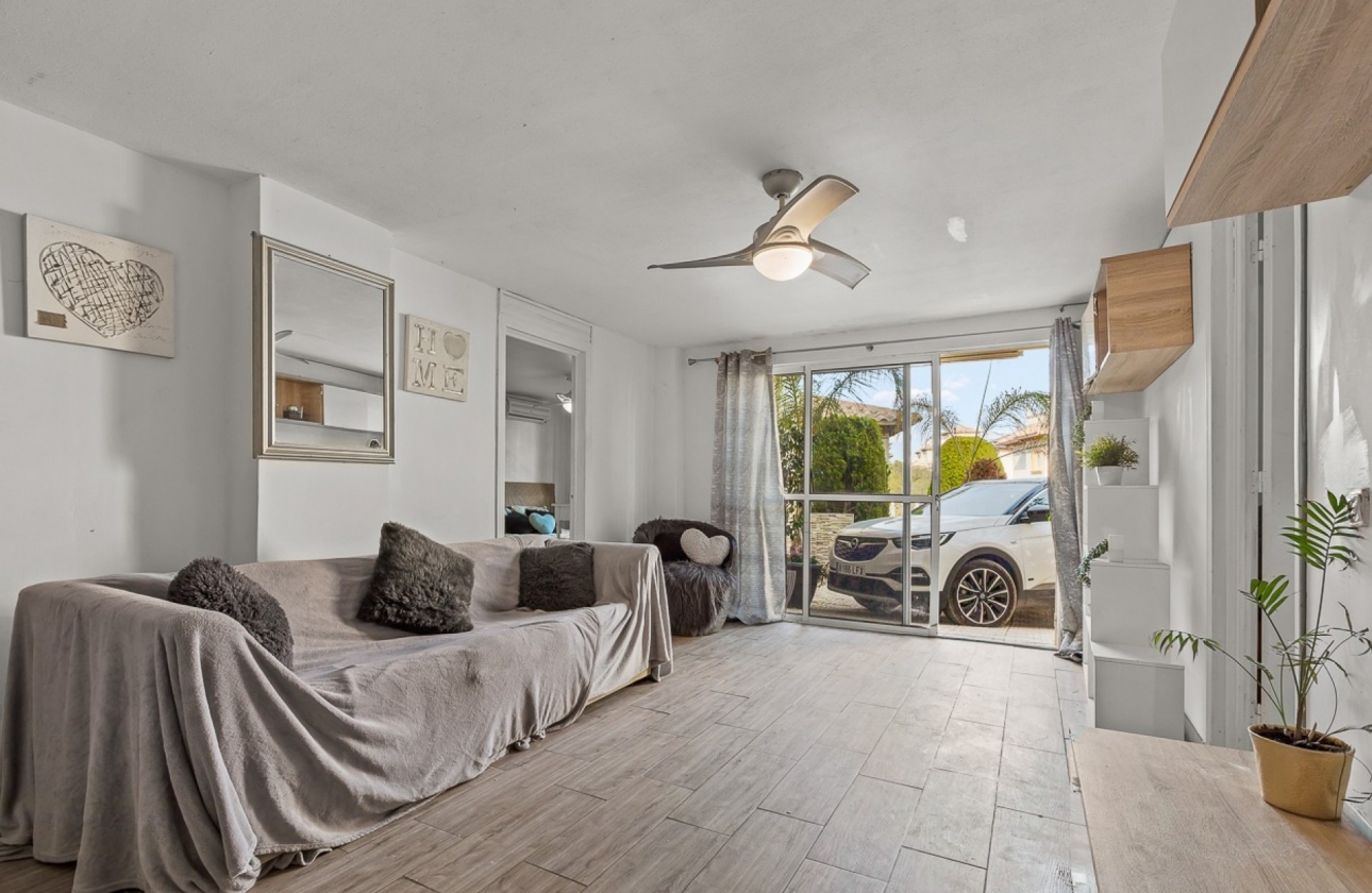 Rynek wtórny - Villa - Orihuela Costa - Playa Flamenca