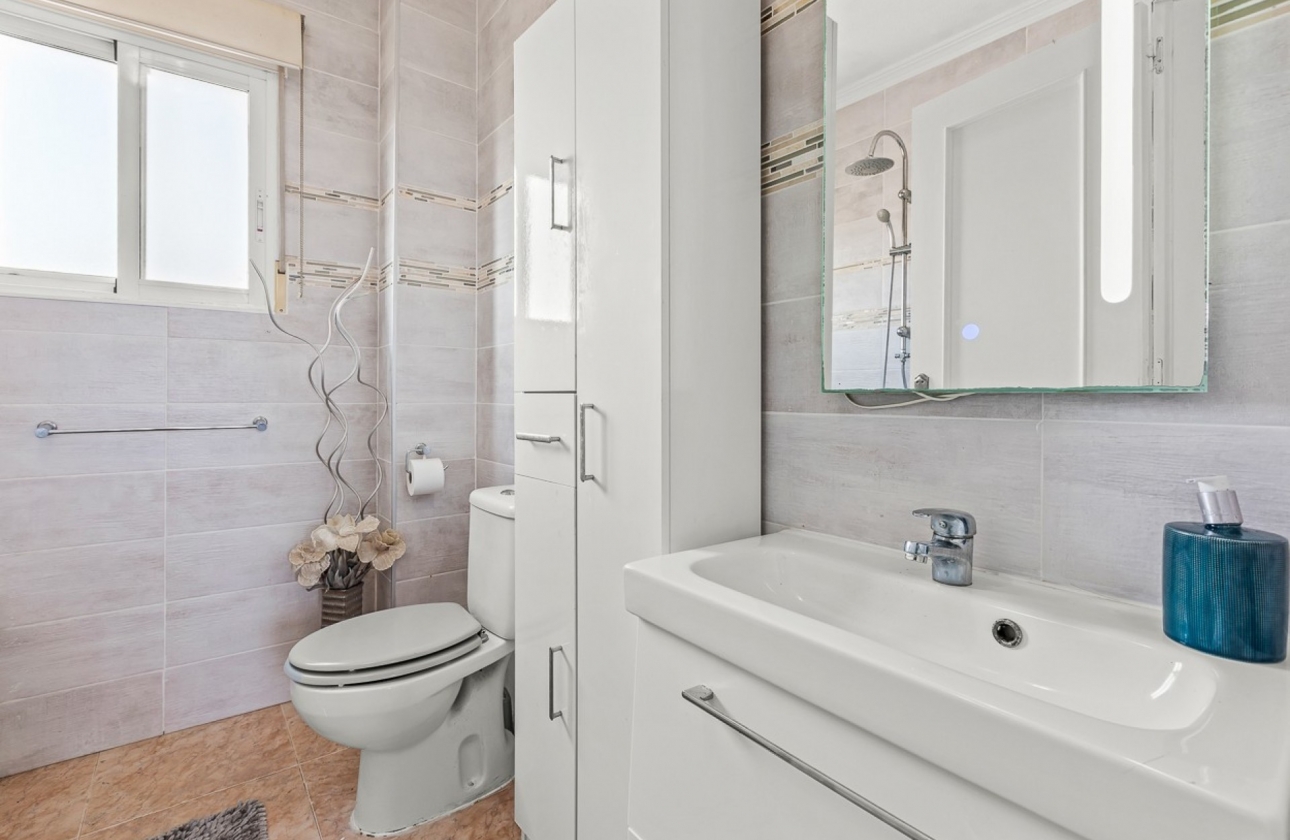 Rynek wtórny - Villa - Orihuela Costa - Playa Flamenca