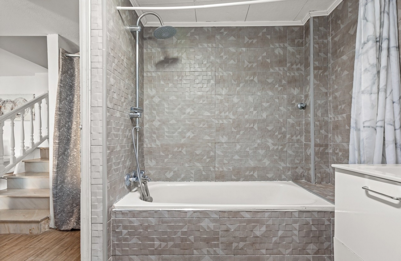 Rynek wtórny - Villa - Orihuela Costa - Playa Flamenca