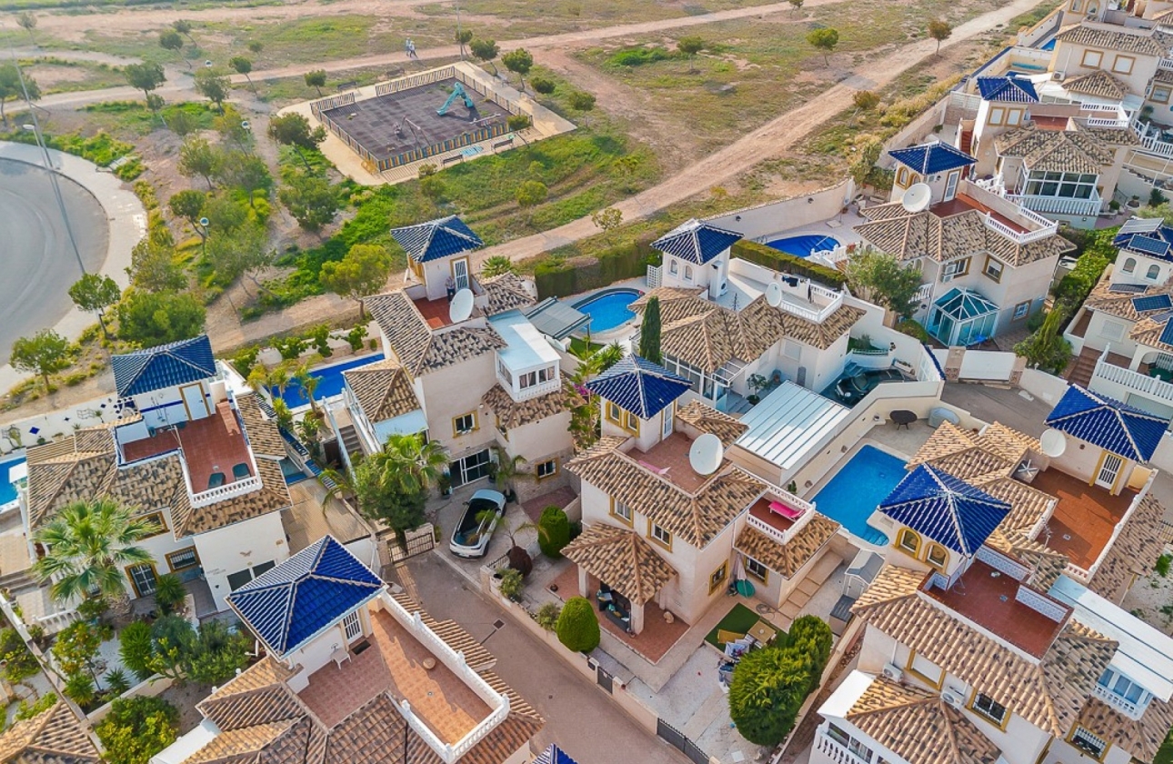 Rynek wtórny - Villa - Orihuela Costa - Playa Flamenca