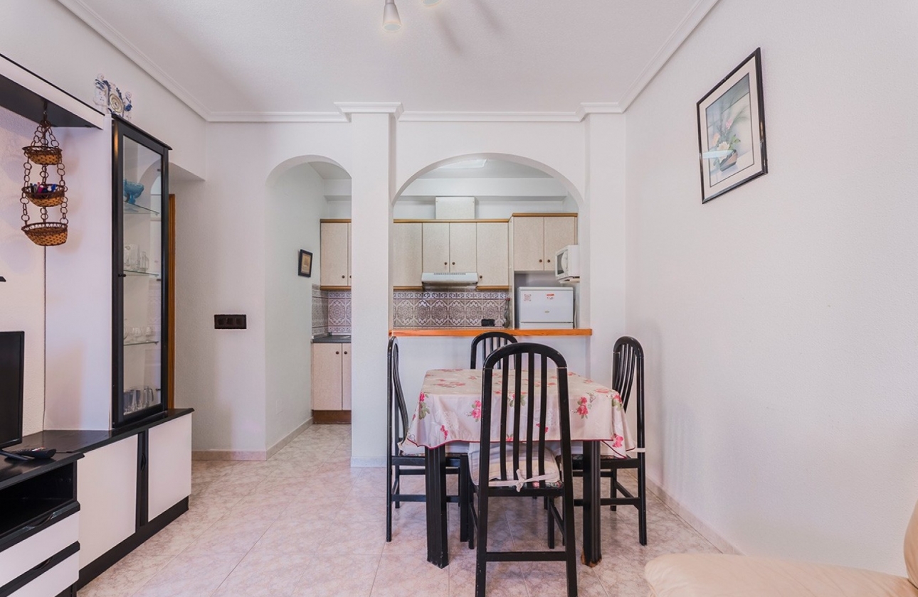 Rynek wtórny - Szeregowiec - Orihuela Costa - Playa Flamenca