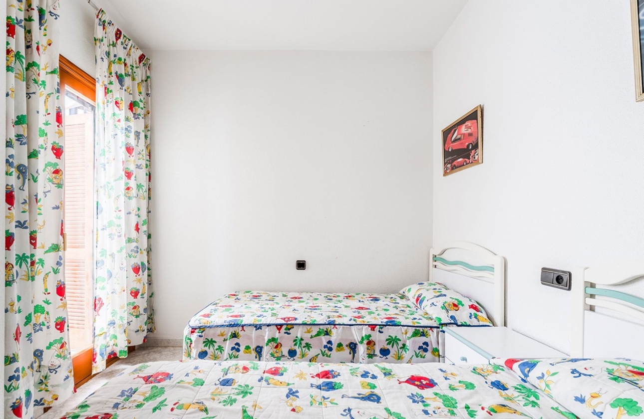 Rynek wtórny - Szeregowiec - Orihuela Costa - Playa Flamenca