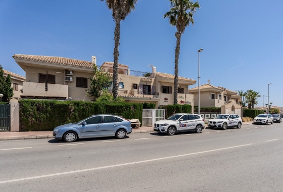 Rynek wtórny - Szeregowiec - Orihuela Costa - Playa Flamenca