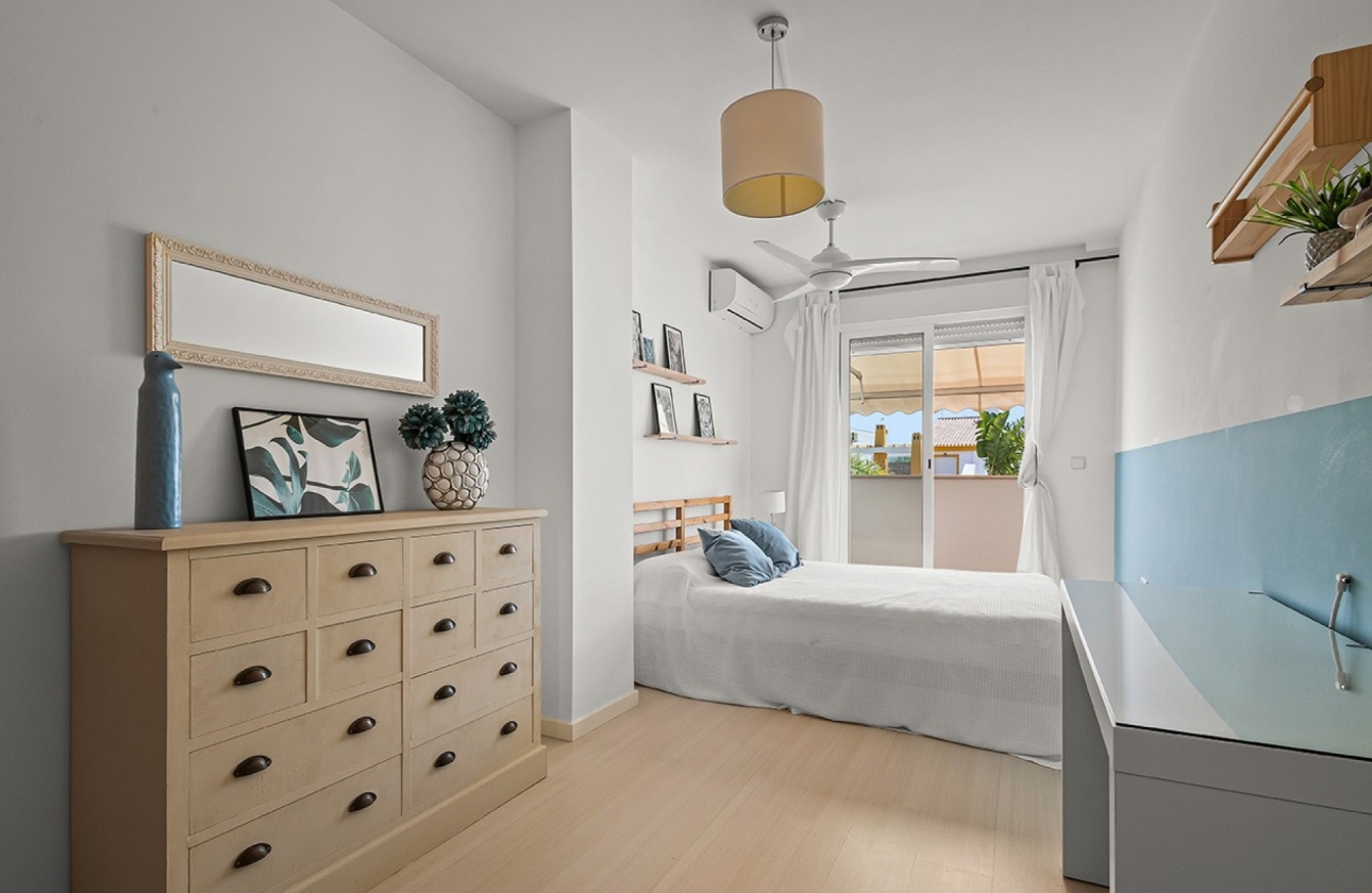 Rynek wtórny - Bliźniak - Torre de la Horadada - Pueblo Latino