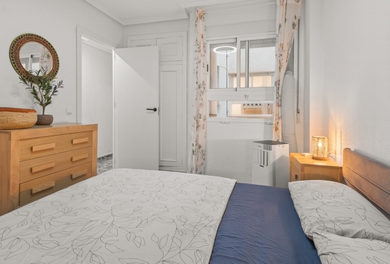 Rynek wtórny - Apartament - Torrevieja - Playa del Cura