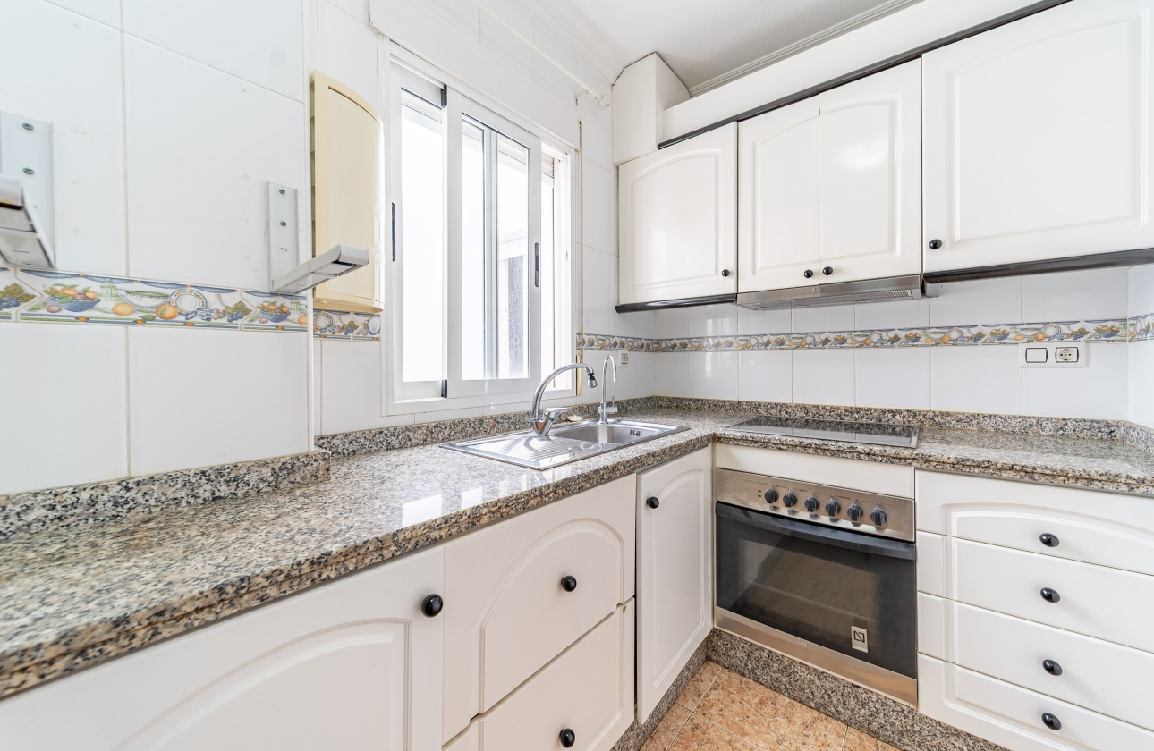 Resale - Penthouse - Torrevieja - Puerto