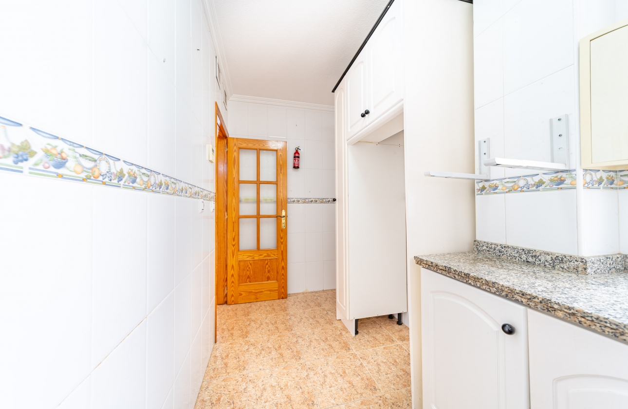 Resale - Penthouse - Torrevieja - Puerto