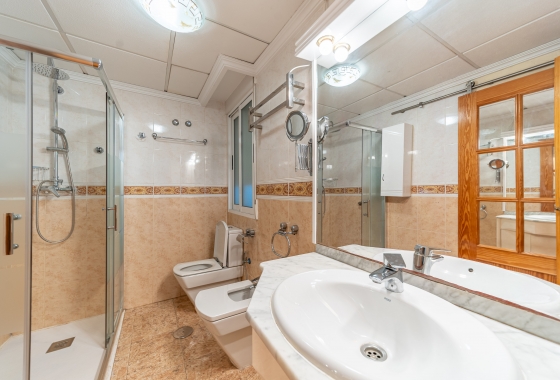 Resale - Penthouse - Torrevieja - Puerto