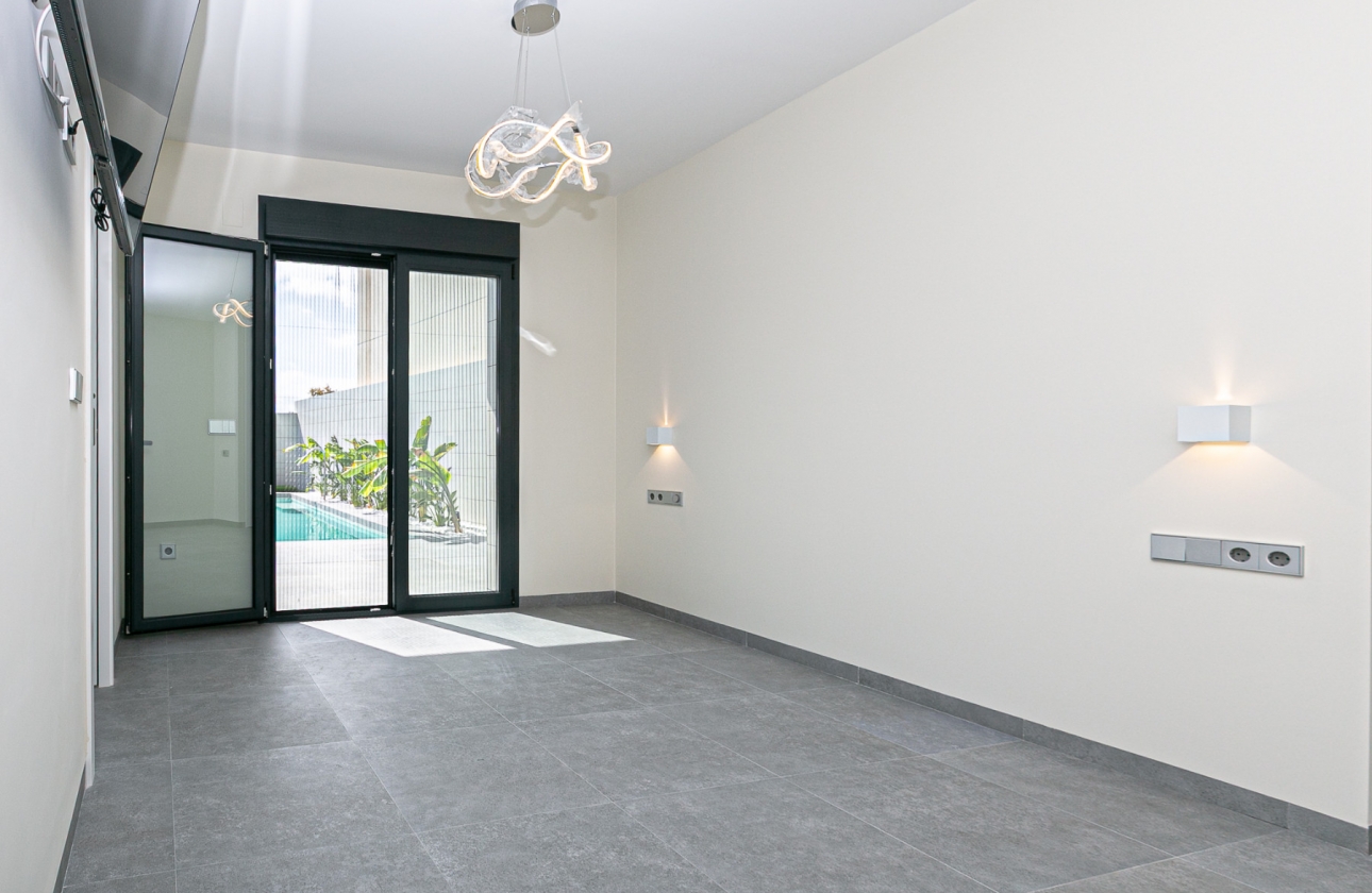 Rynek pierwotny - Villa - San Pedro del Pinatar