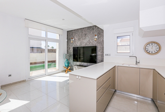 Rynek wtórny - Villa - Ciudad Quesada - Doña Pepa