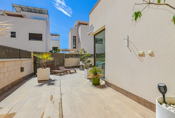 Rynek wtórny - Villa - Ciudad Quesada - Doña Pepa