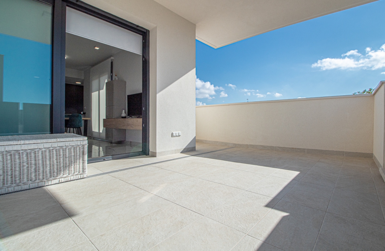 Resale - Apartment - Los Altos