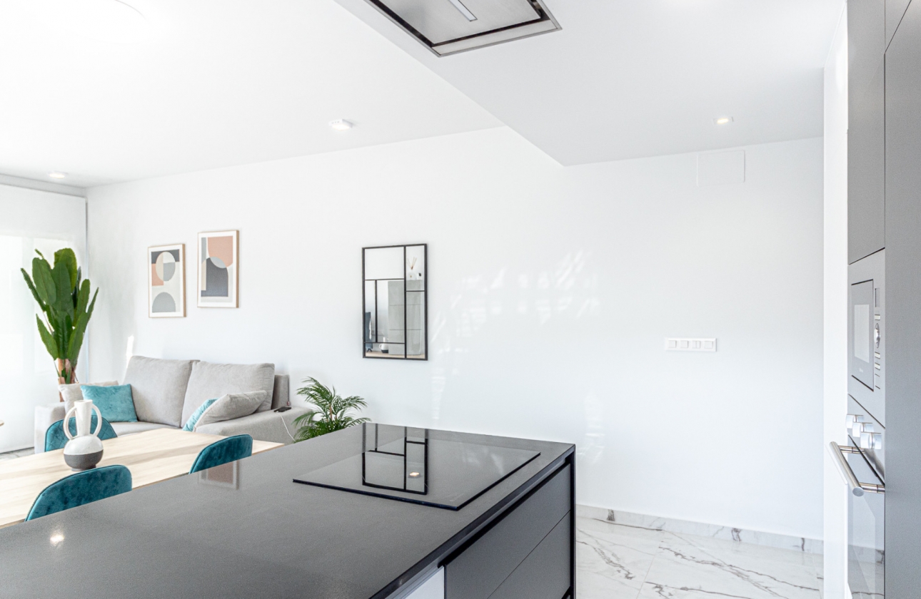 Resale - Apartment - Los Altos