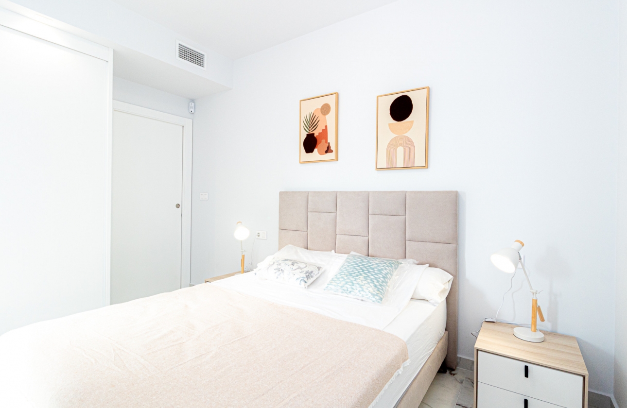 Resale - Apartment - Los Altos