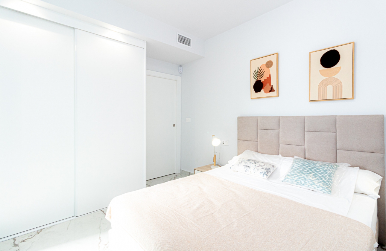 Resale - Apartment - Los Altos