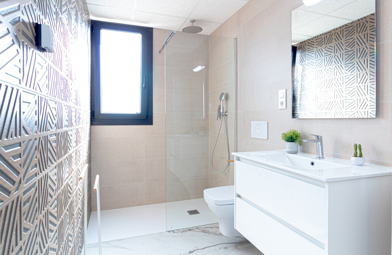 Resale - Apartment - Los Altos