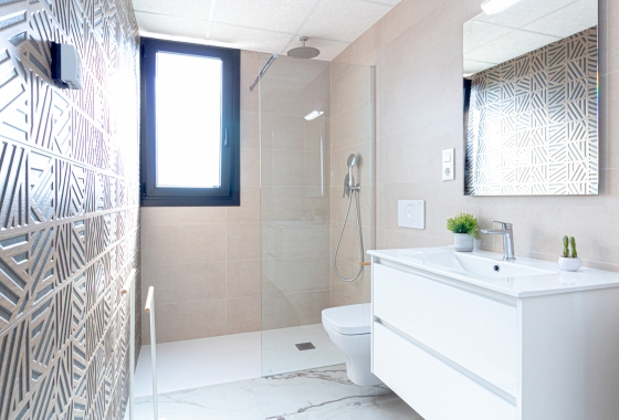 Resale - Apartment - Los Altos