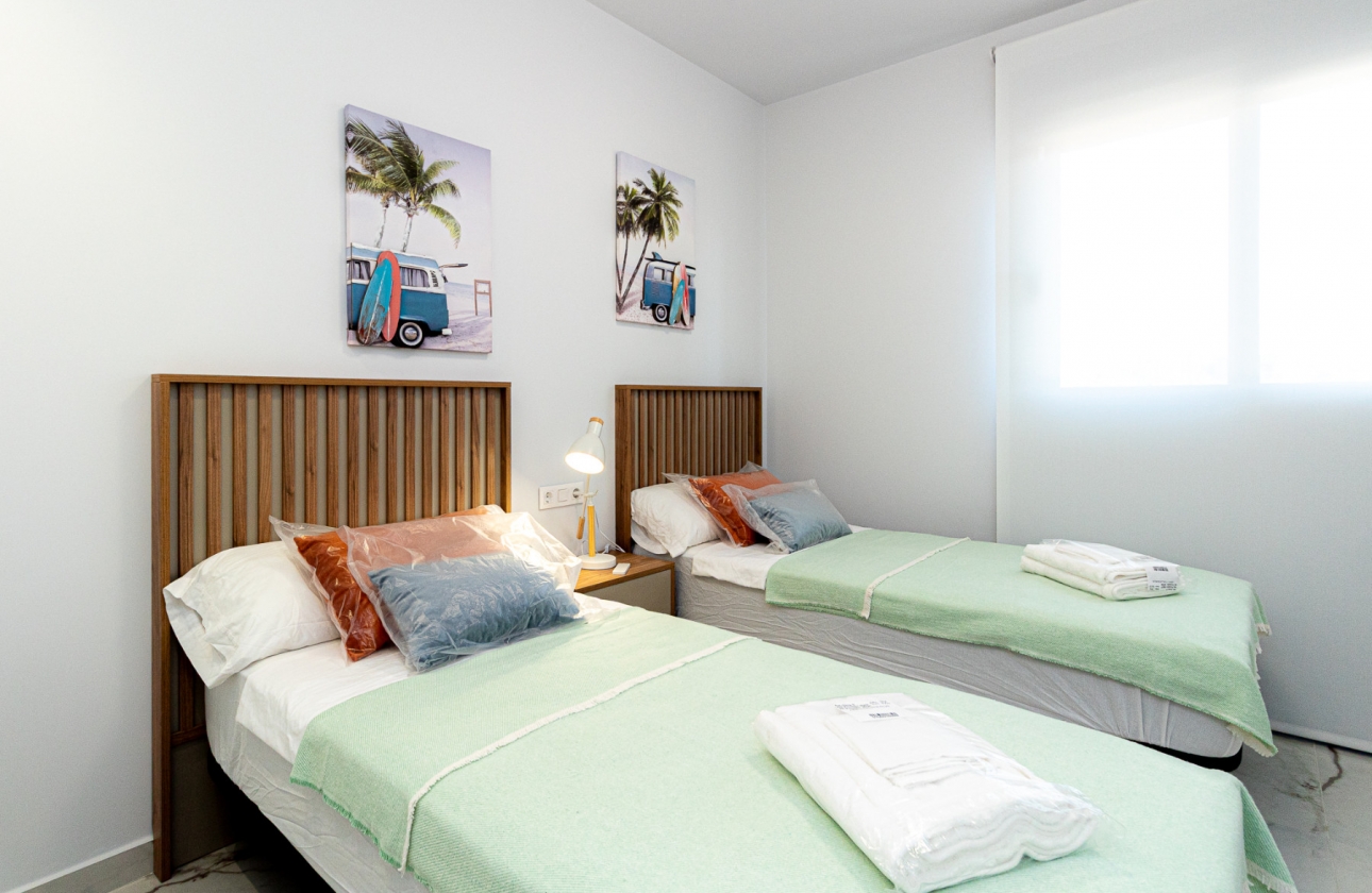 Resale - Apartment - Los Altos