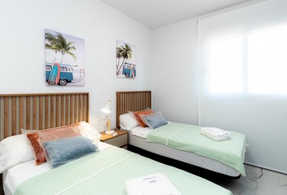 Resale - Apartment - Los Altos