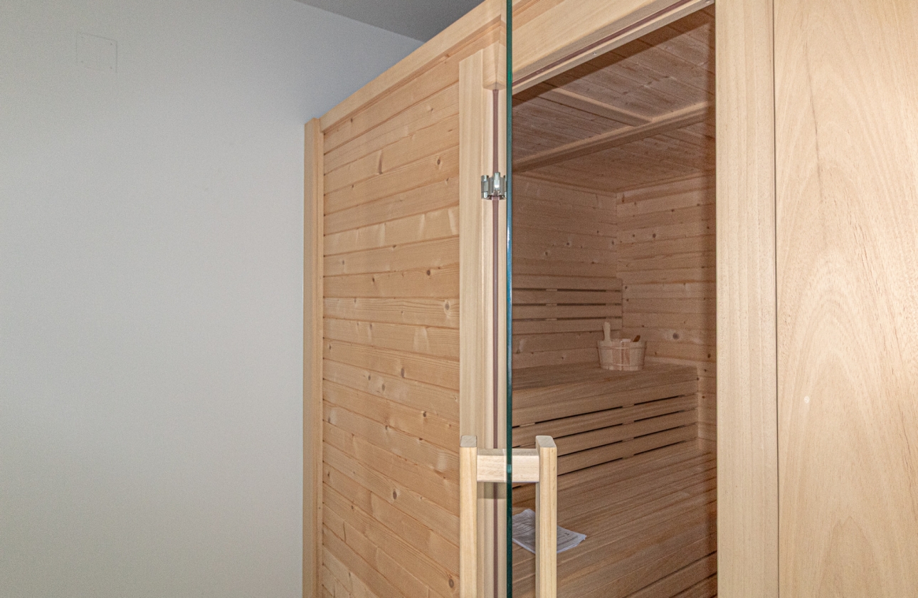 Resale - Apartment - Los Altos