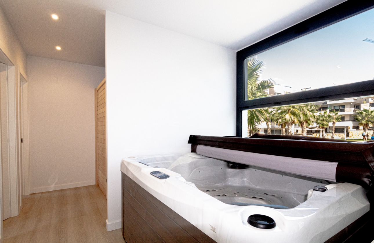 Resale - Apartment - Los Altos