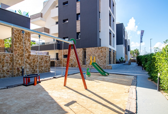 Resale - Apartment - Los Altos